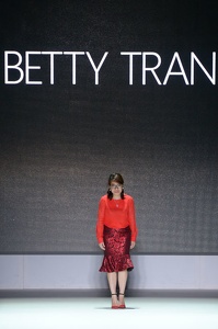 Betty Tran026