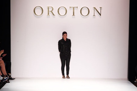 Oroton066